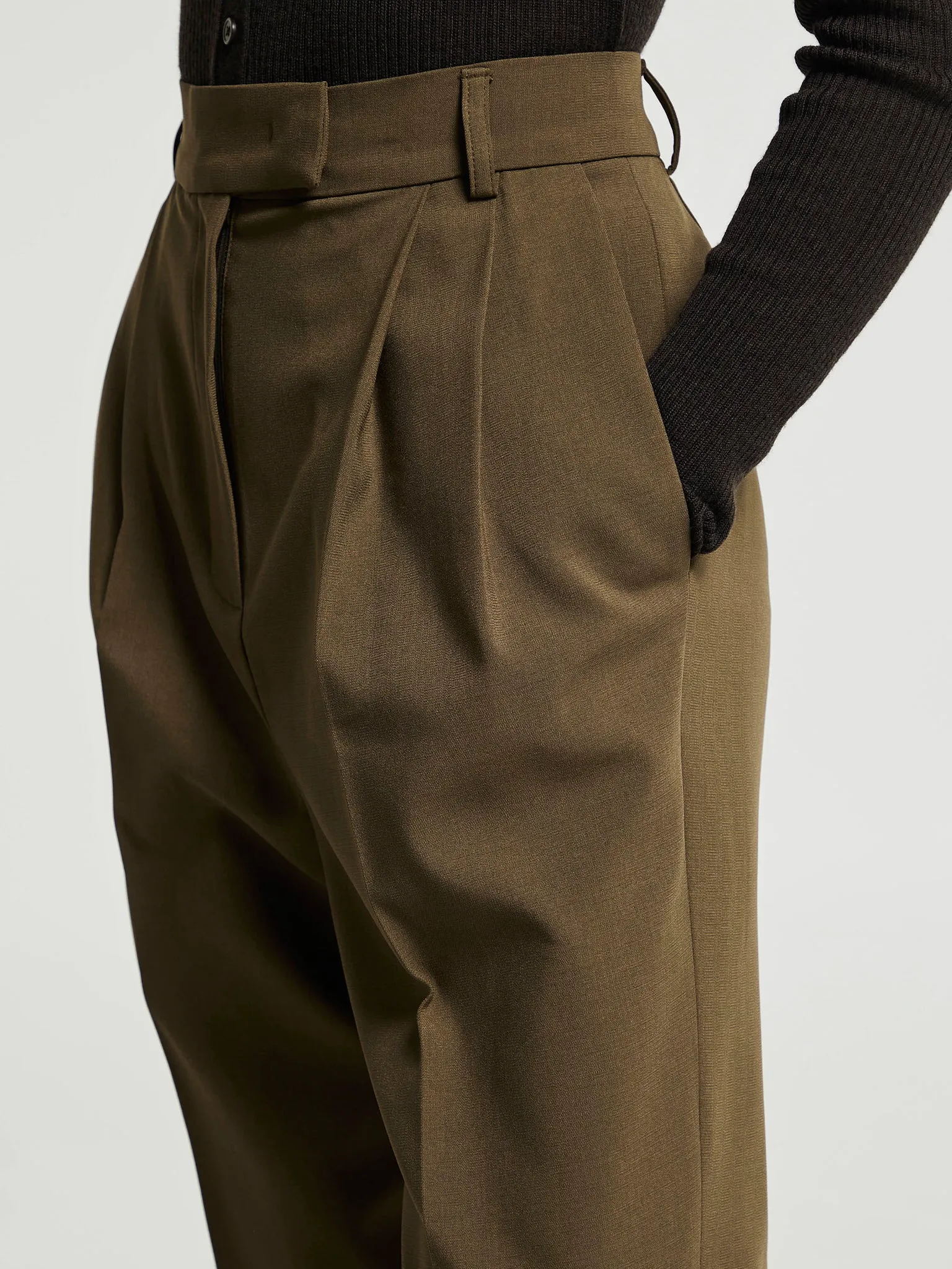 Bea Suit Pants in Chocolate