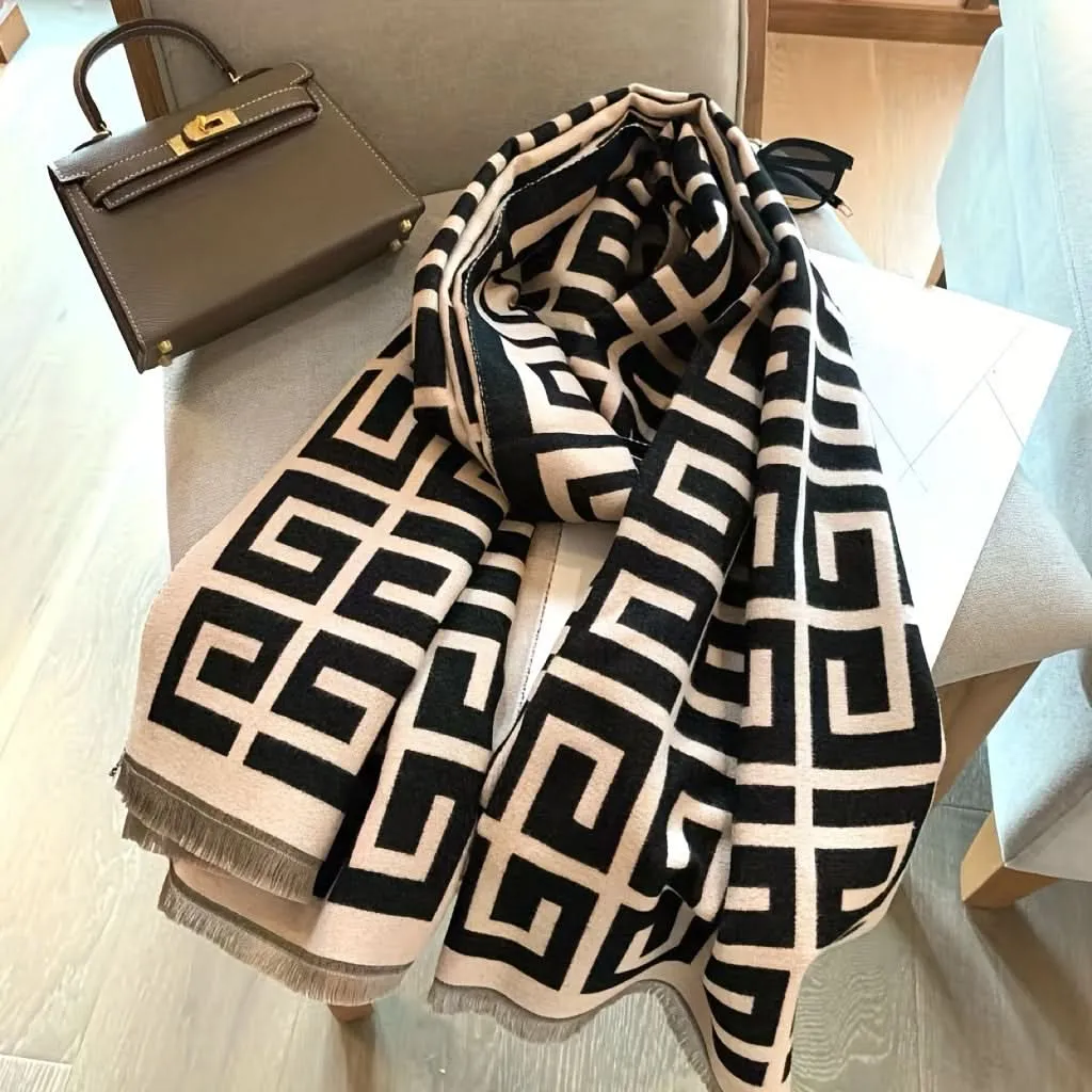 Luxurious Double G Jacquard Scarf – Soft Fringe Shawl