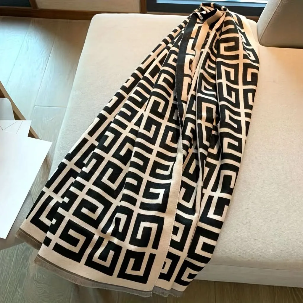 Luxurious Double G Jacquard Scarf – Soft Fringe Shawl