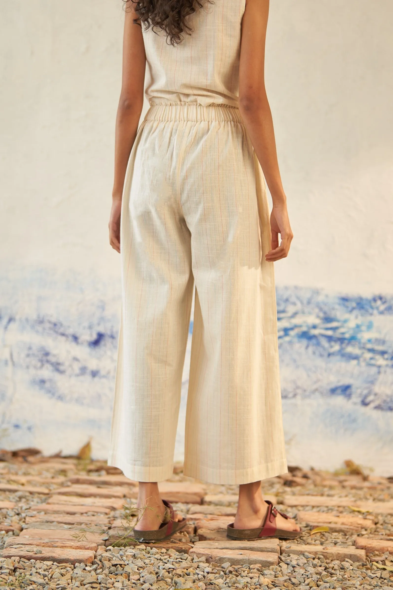 Stride Easy Flared Pants