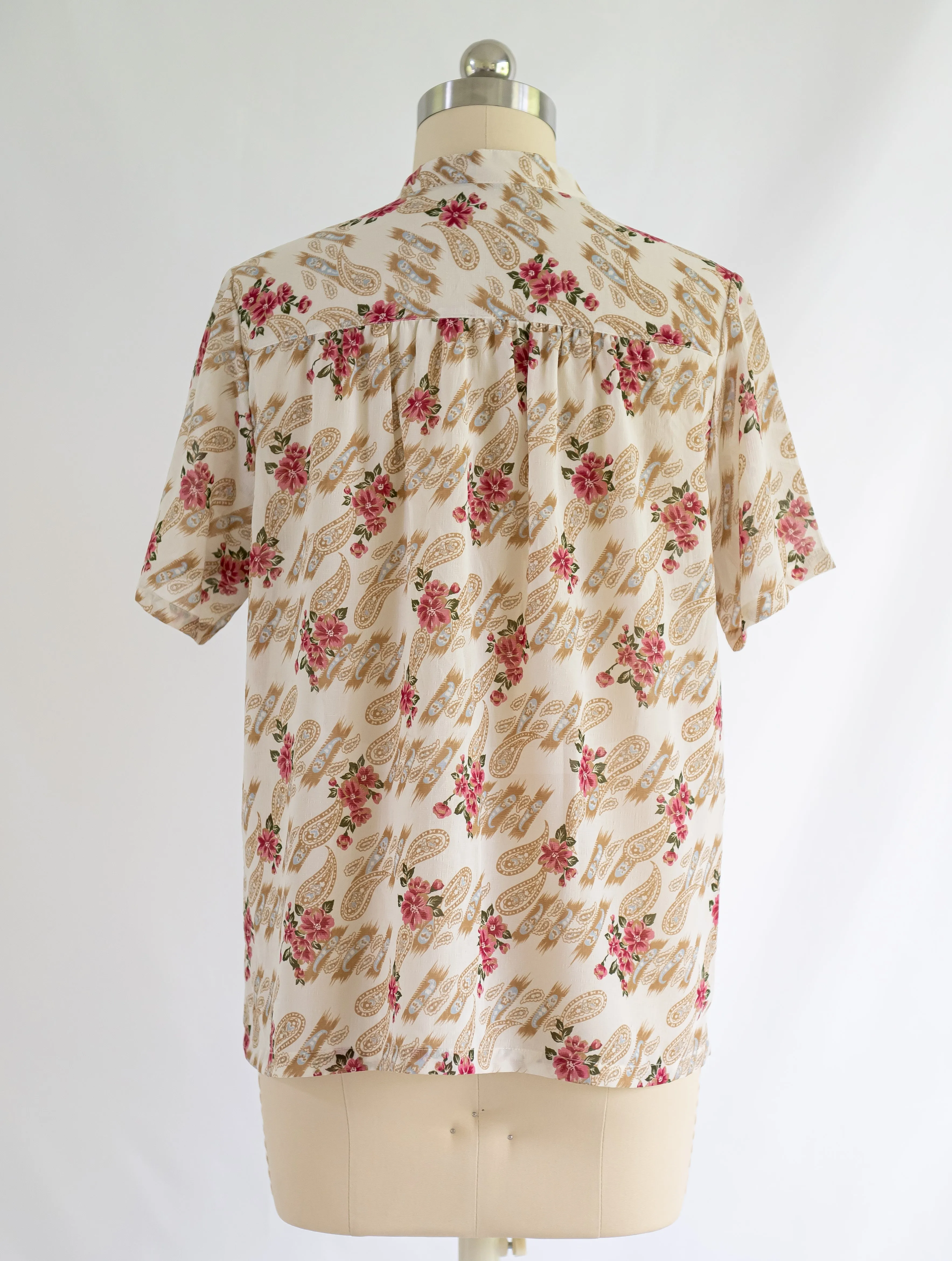 Vintage Beige Collared Half Sleeved Pink Floral Blouse