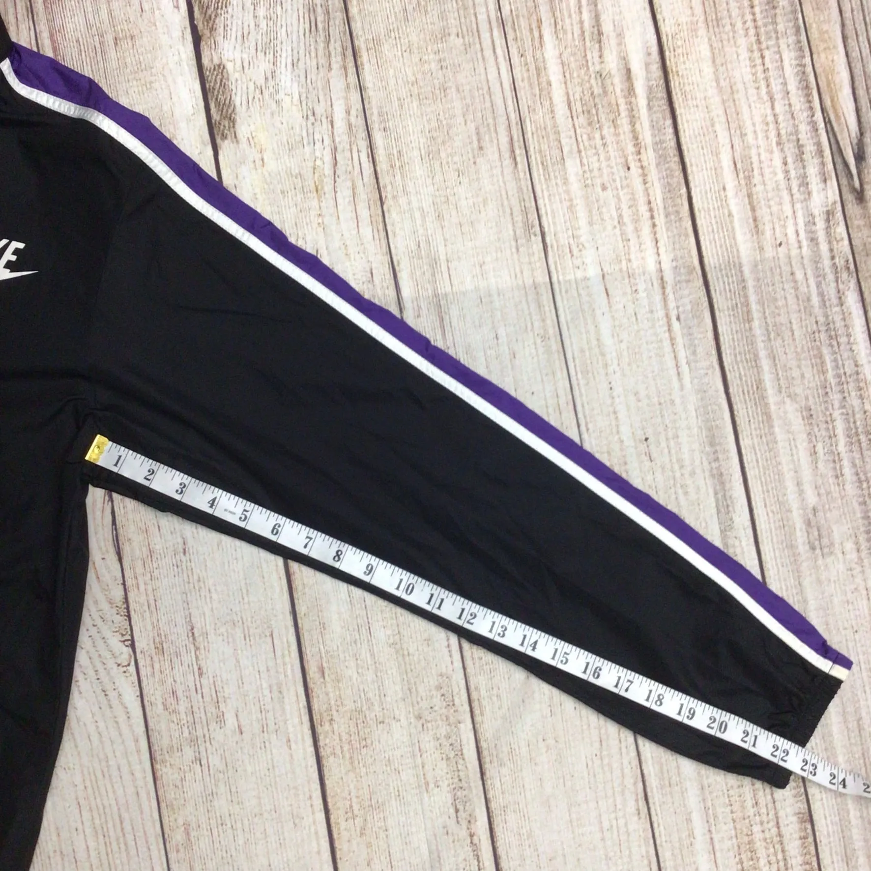 Vintage Nike Black & Purple Packable Windbreaker Jacket Size S