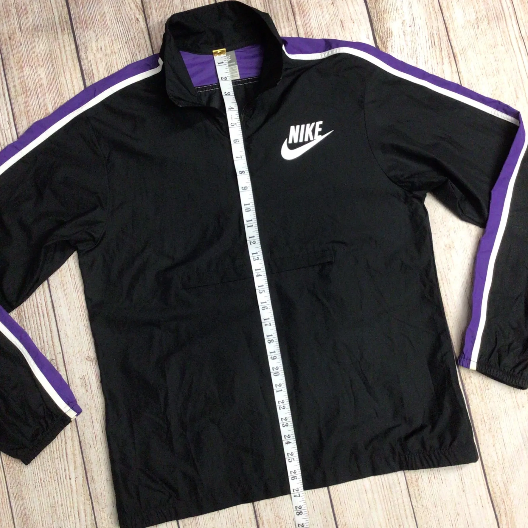 Vintage Nike Black & Purple Packable Windbreaker Jacket Size S