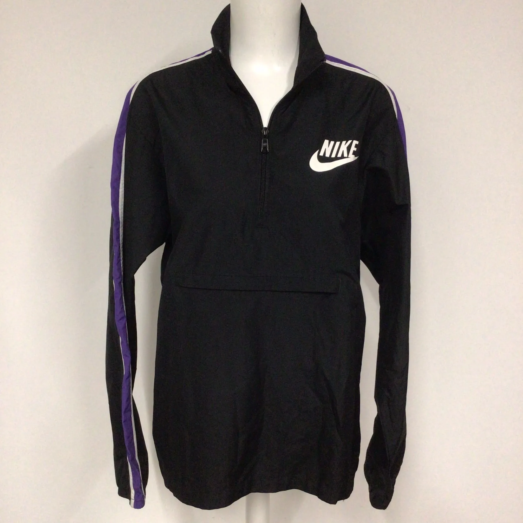 Vintage Nike Black & Purple Packable Windbreaker Jacket Size S