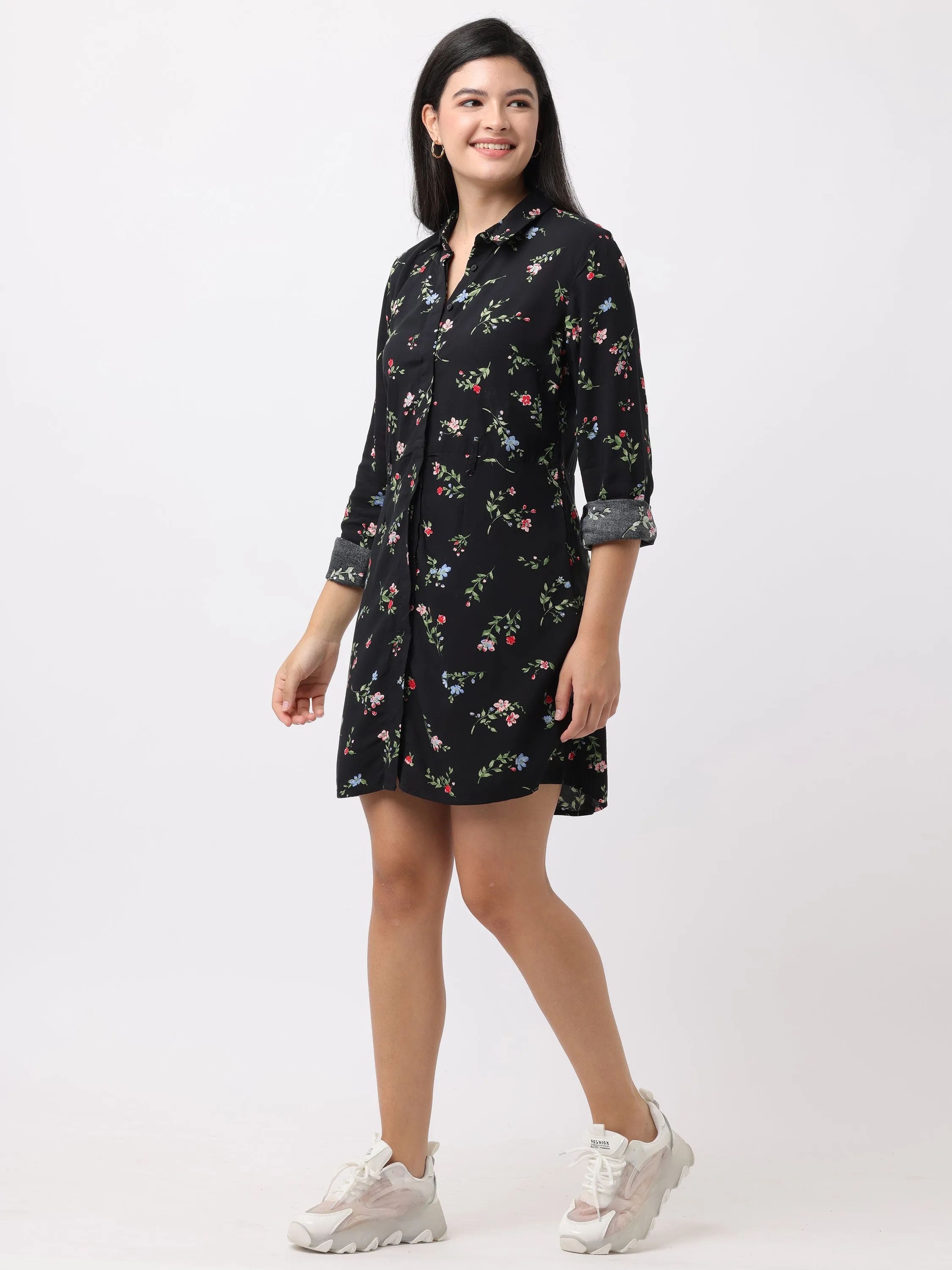 Women Black Slim Fit Printed Dress